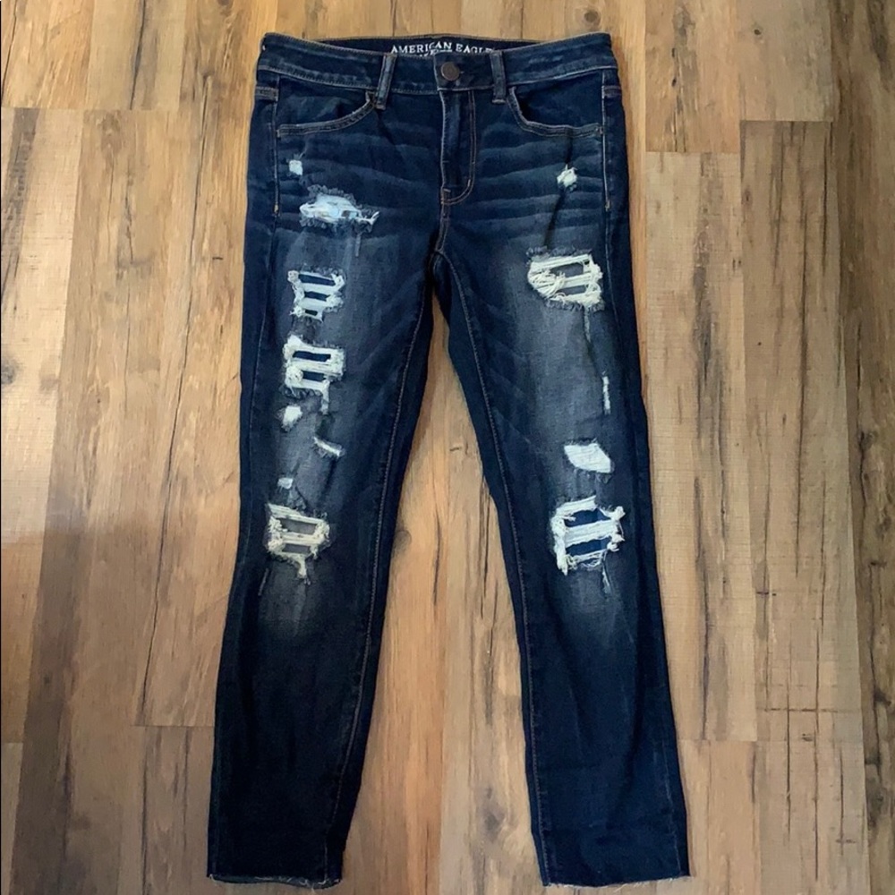 Size 8 American Eagle Ripped Crop Jeggings